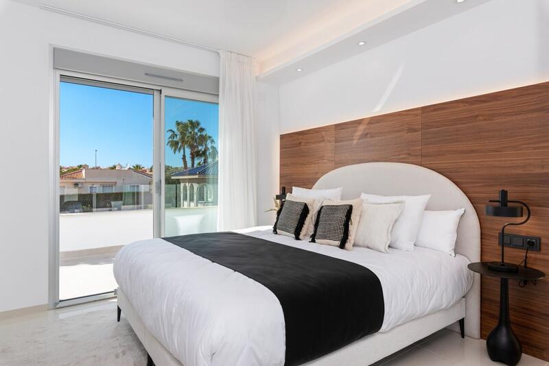 4 bedroom Apartment for sale 4 bedroom Apartment for sale