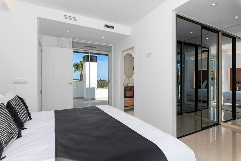 4 bedroom Apartment for sale 4 bedroom Apartment for sale