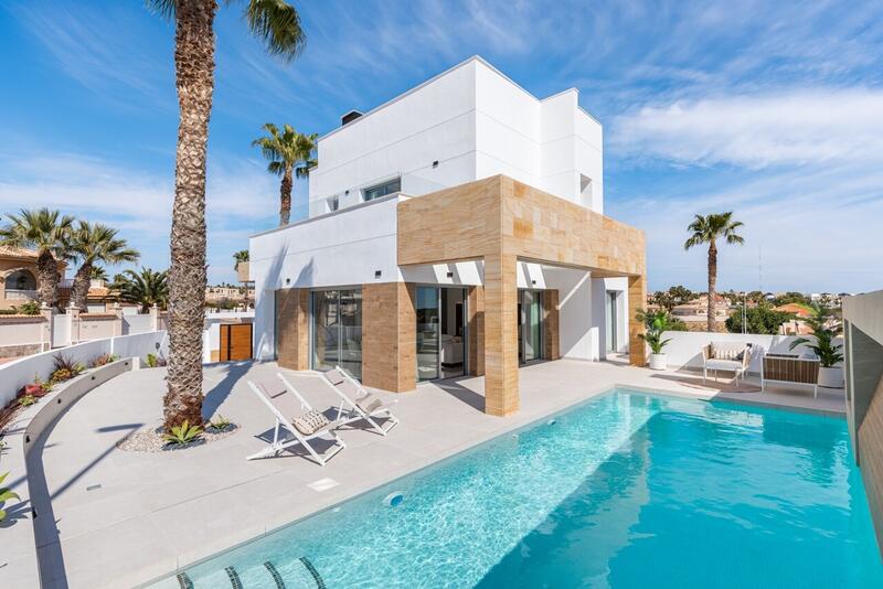 4 bedroom Apartment for sale 4 bedroom Apartment for sale