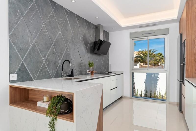 4 bedroom Apartment for sale 4 bedroom Apartment for sale