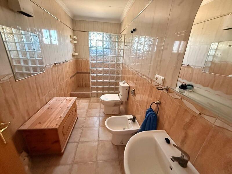 3 bedroom Villa for sale 3 bedroom Villa for sale