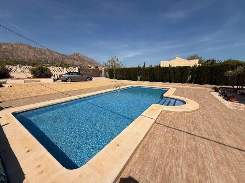 3 bedroom Villa for sale 3 bedroom Villa for sale