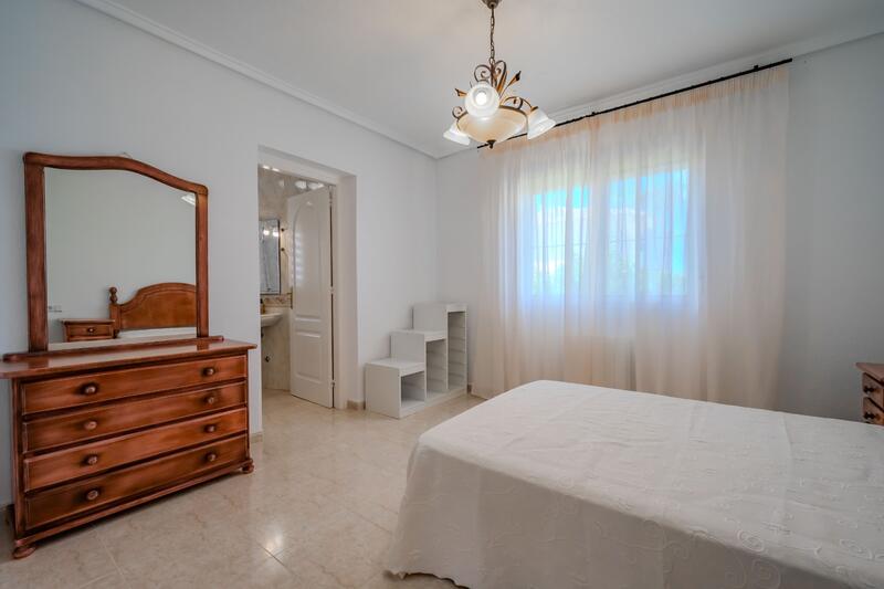 3 bedroom Villa for sale 3 bedroom Villa for sale