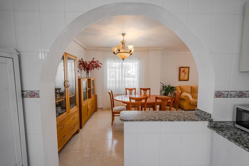 3 bedroom Villa for sale 3 bedroom Villa for sale