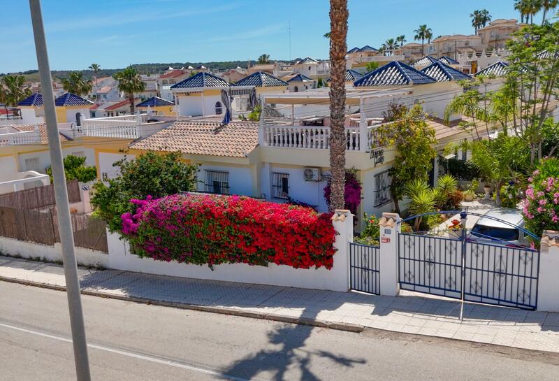 Villa Te koop in Ciudad Quesada, Alicante