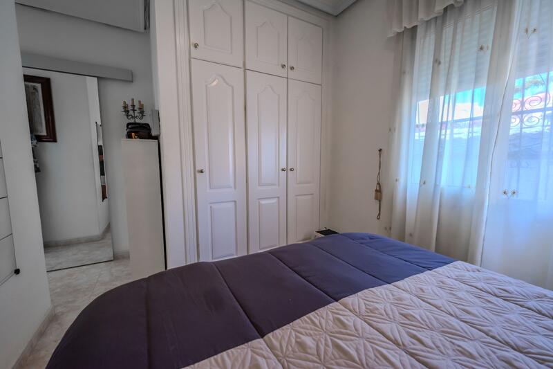 2 slaapkamer Villa Te koop 2 slaapkamer Villa Te koop