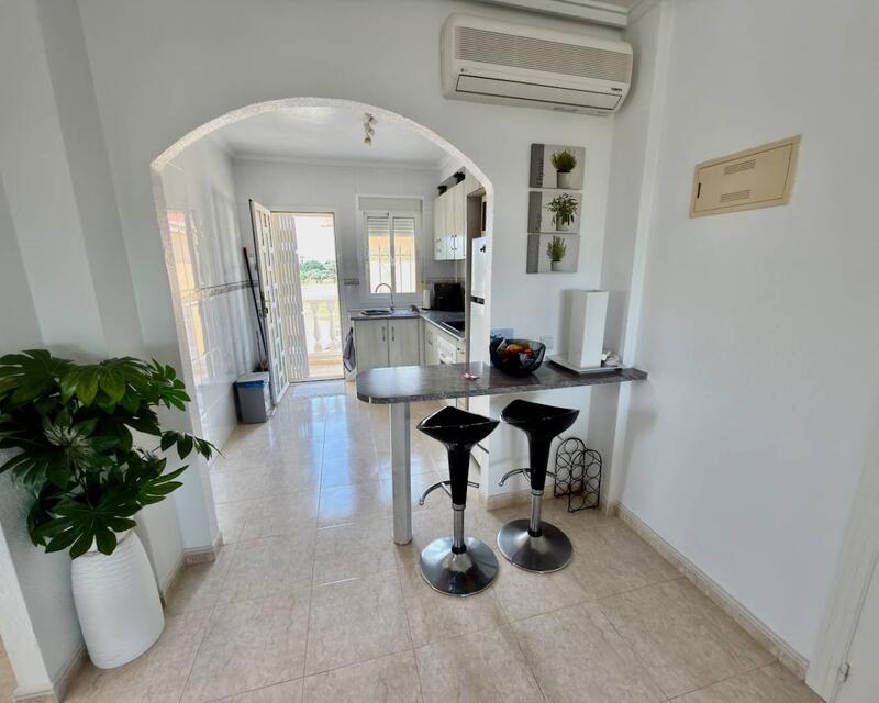 2 slaapkamer Appartement Te koop 2 slaapkamer Appartement Te koop