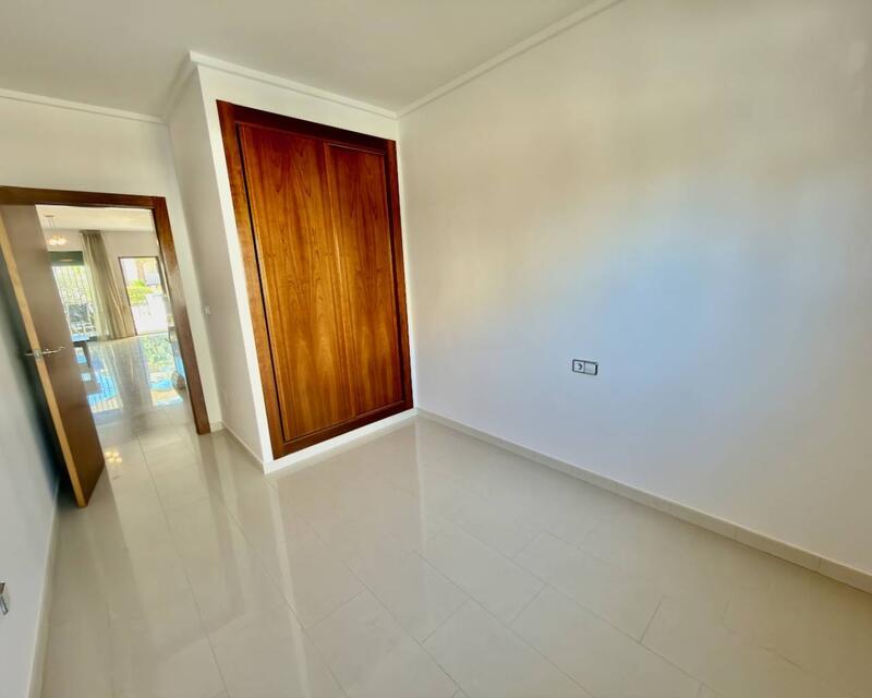 3 Cuarto Adosado en venta