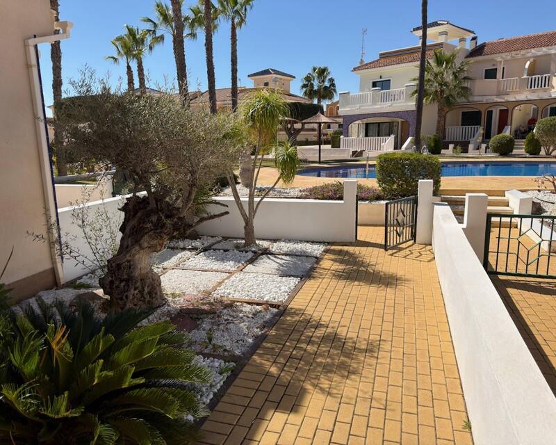 3 Cuarto Adosado en venta