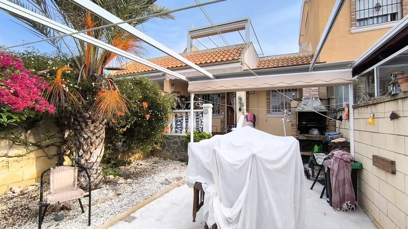 Villa for sale in Ciudad Quesada, Alicante