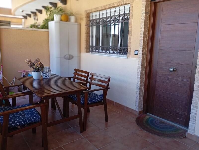 2 bedroom Townhouse for sale 2 bedroom Townhouse for sale