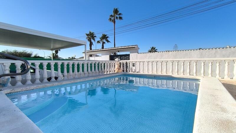 3 soveværelse Villa til salg 3 soveværelse Villa til salg
