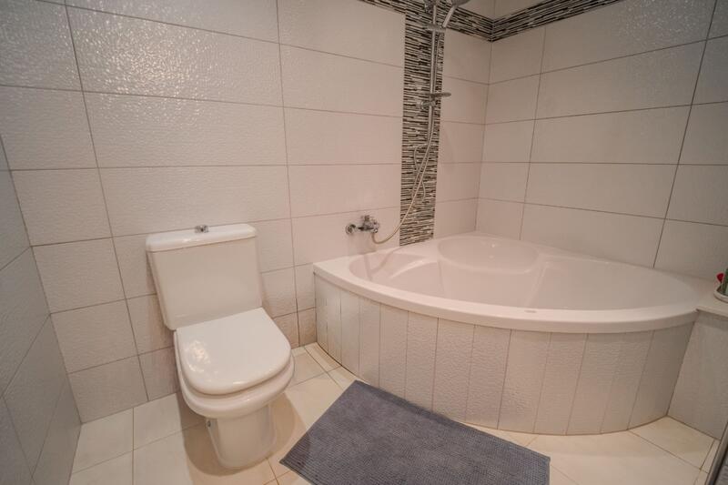 2 Schlafzimmer Stadthaus zu verkaufen