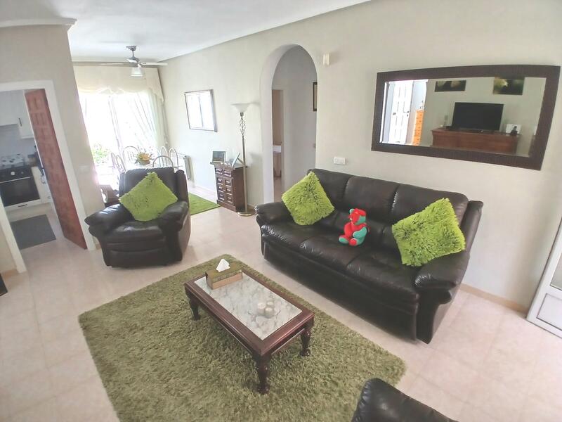 3 Schlafzimmer Villa zu verkaufen 3 Schlafzimmer Villa zu verkaufen