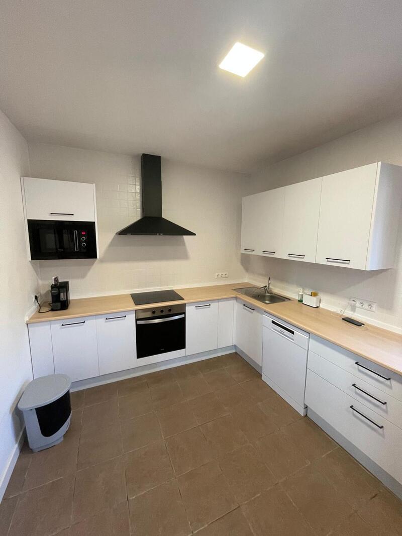 4 bedroom Country House for sale