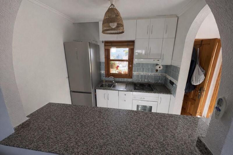 3 slaapkamer Gezinswoning Te koop