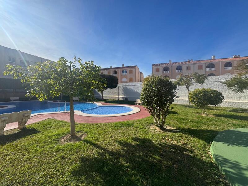 2 Cuarto Adosado en venta 2 Cuarto Adosado en venta