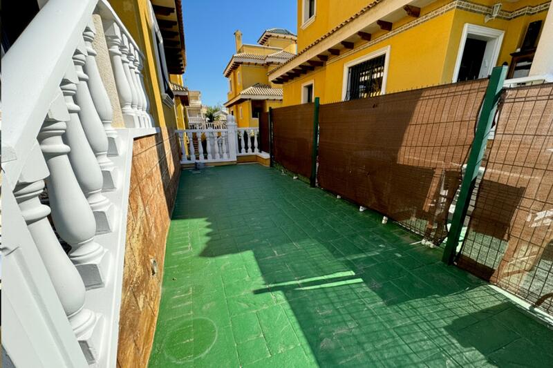 3 bedroom Villa for sale 3 bedroom Villa for sale