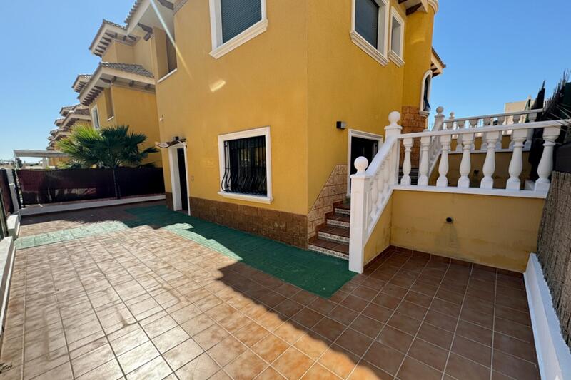 3 bedroom Villa for sale 3 bedroom Villa for sale