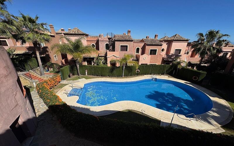 4 bedroom Townhouse for sale 4 bedroom Townhouse for sale