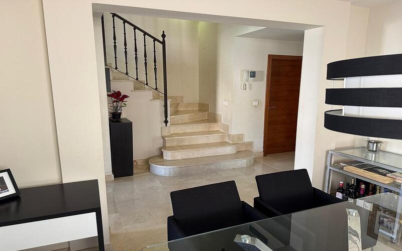 4 bedroom Townhouse for sale 4 bedroom Townhouse for sale