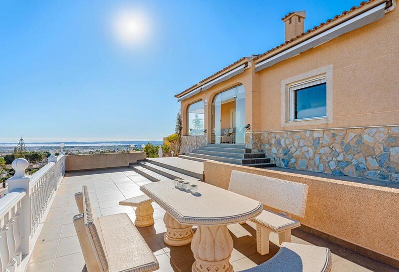 Villa à vendre dans Ciudad Quesada, Alicante
