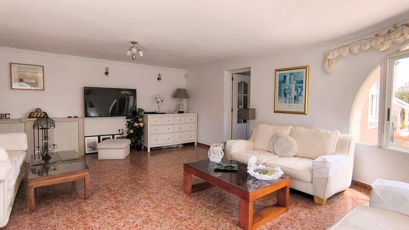 4 bedroom Villa for sale