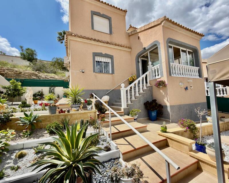 Villa til salgs i Ciudad Quesada, Alicante