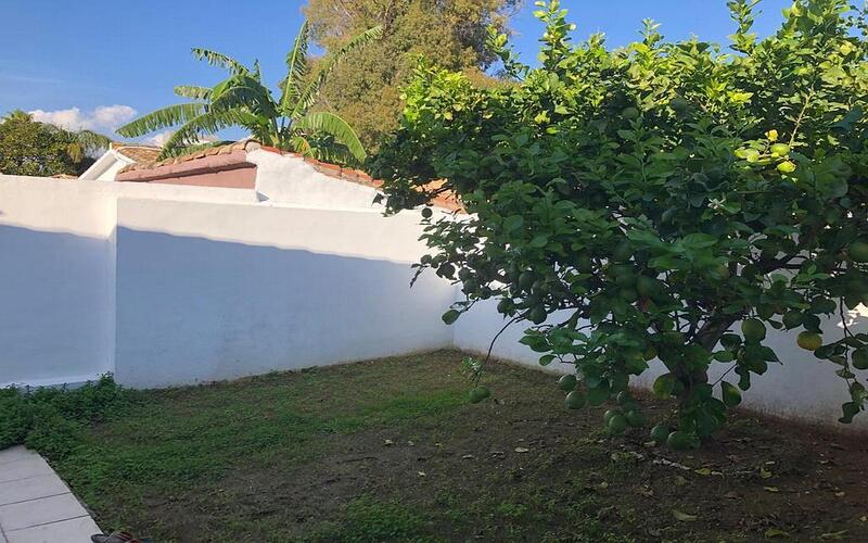 3 Schlafzimmer Villa zu verkaufen 3 Schlafzimmer Villa zu verkaufen