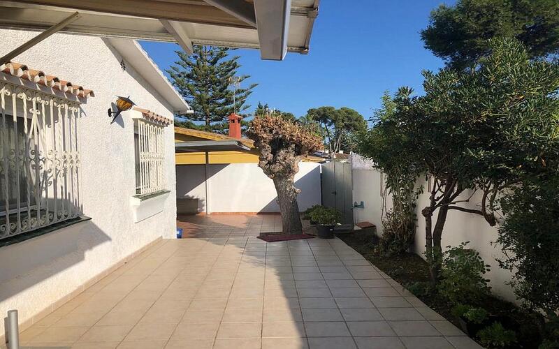 3 Schlafzimmer Villa zu verkaufen 3 Schlafzimmer Villa zu verkaufen
