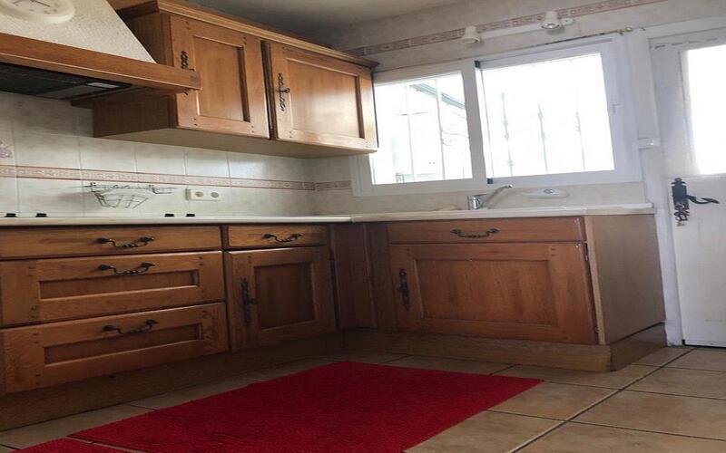 3 Schlafzimmer Villa zu verkaufen 3 Schlafzimmer Villa zu verkaufen