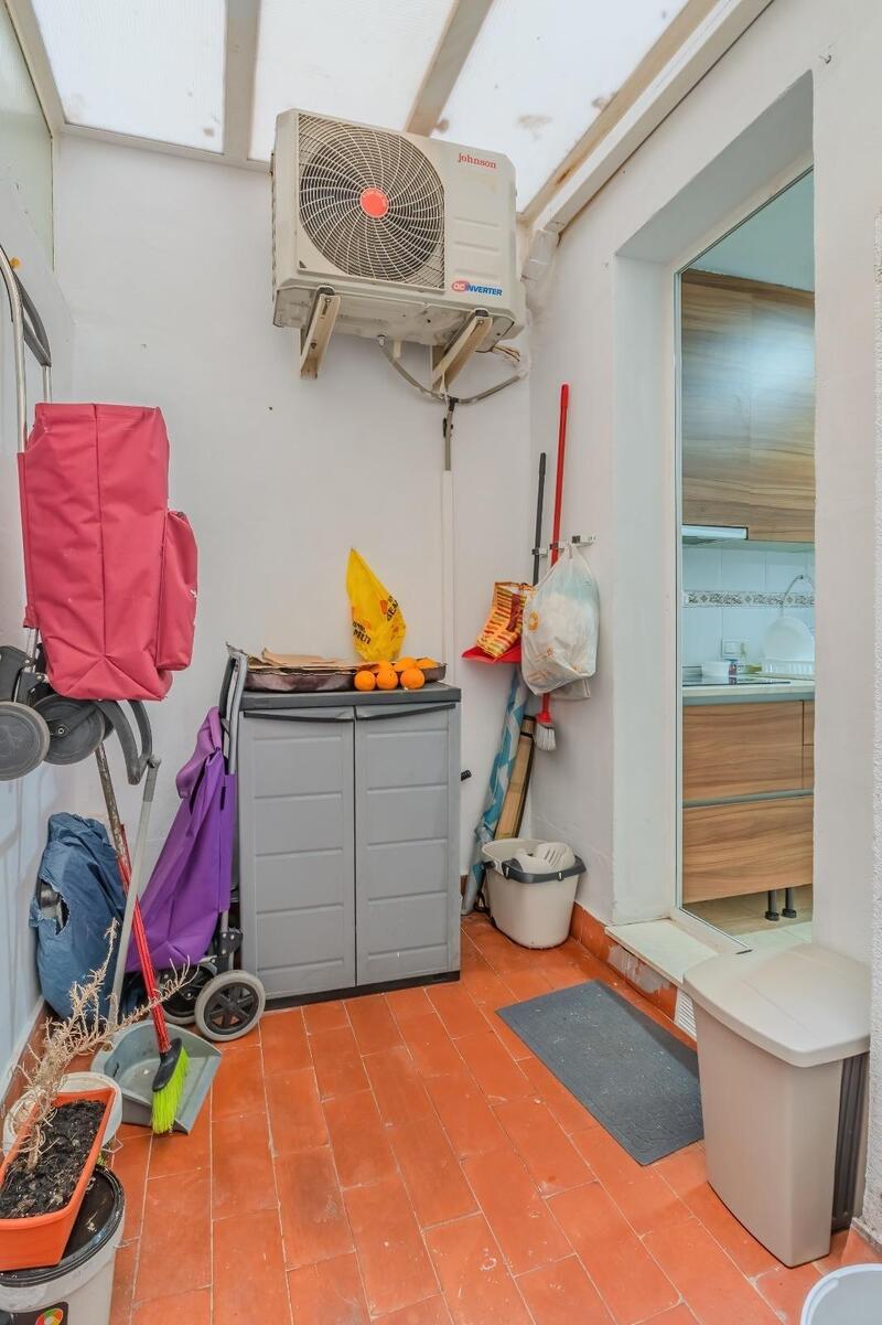 1 slaapkamer Appartement Te koop 1 slaapkamer Appartement Te koop