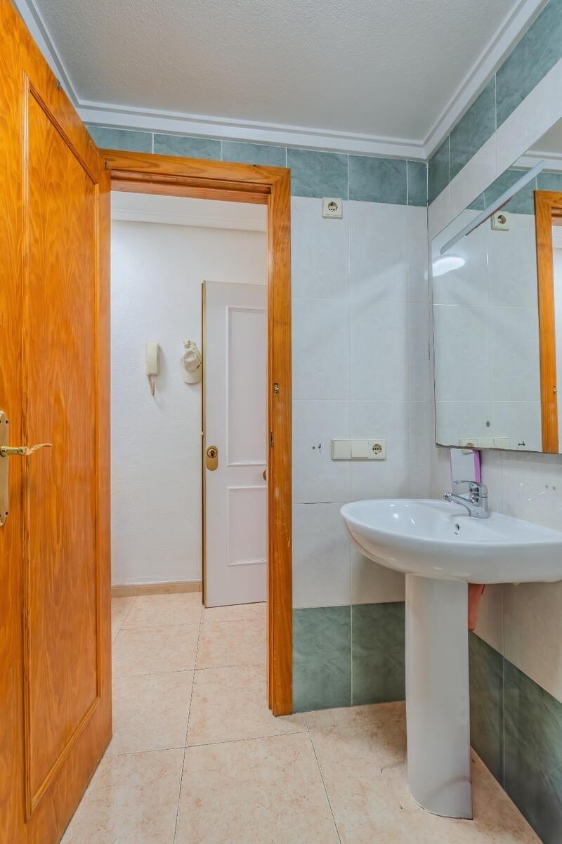 1 slaapkamer Appartement Te koop 1 slaapkamer Appartement Te koop