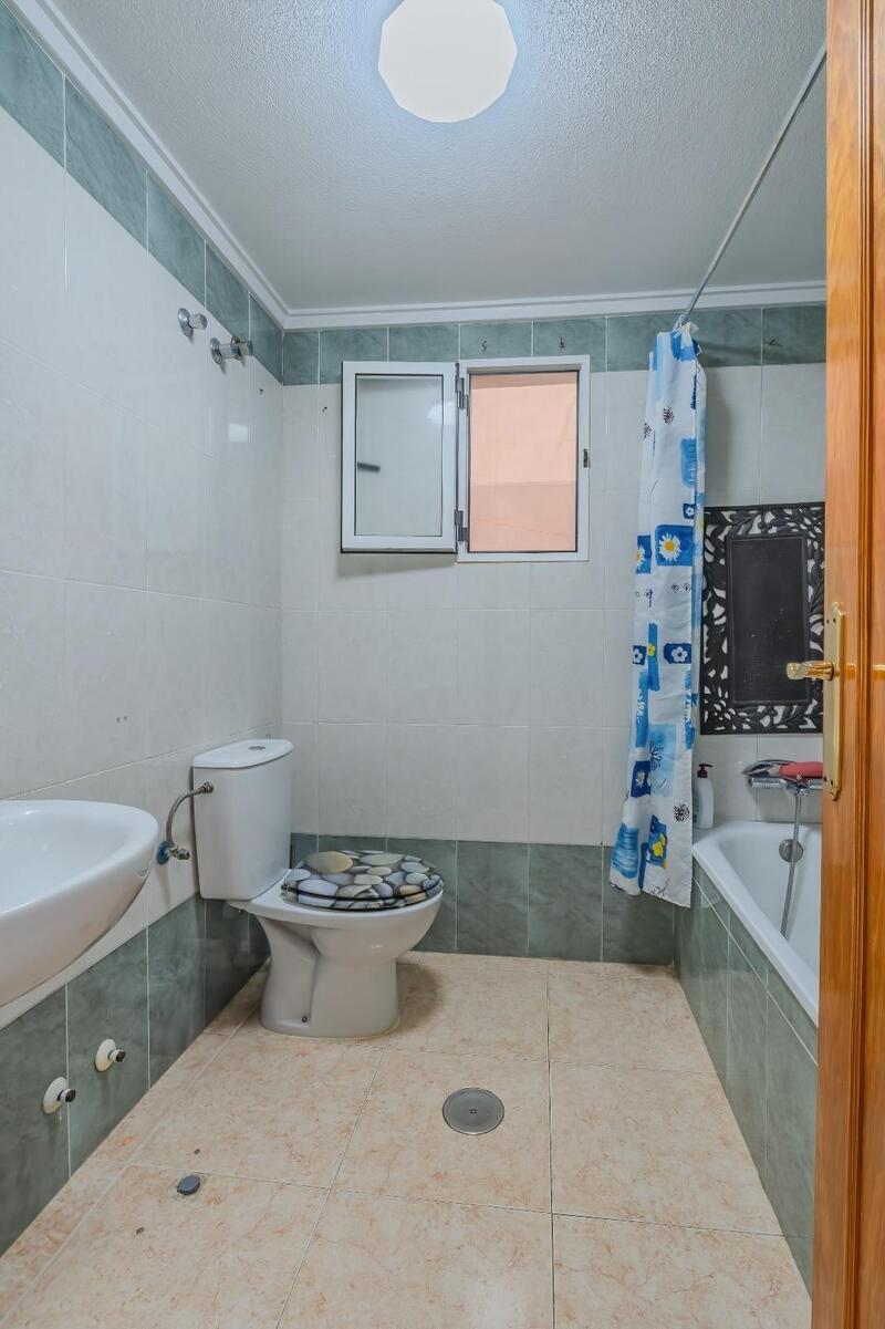 1 slaapkamer Appartement Te koop 1 slaapkamer Appartement Te koop