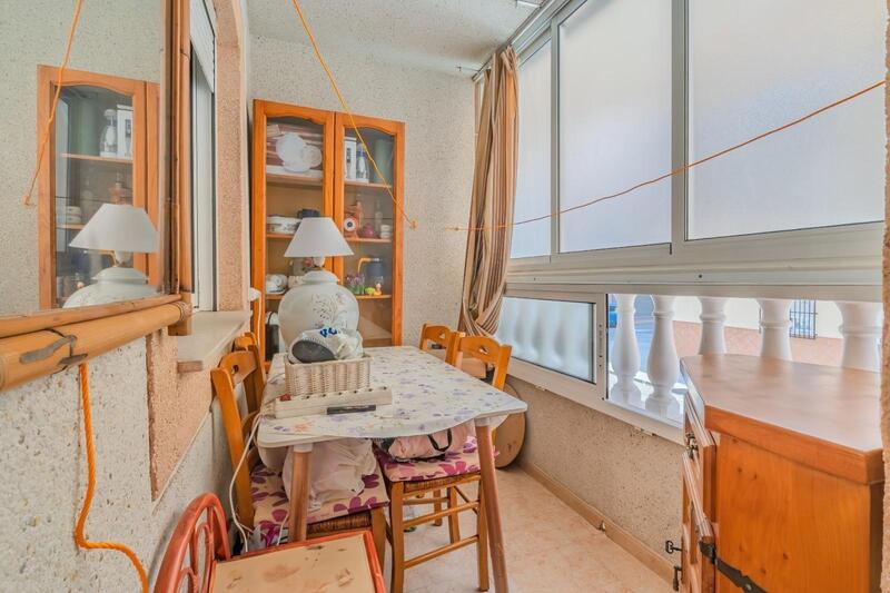 1 slaapkamer Appartement Te koop 1 slaapkamer Appartement Te koop