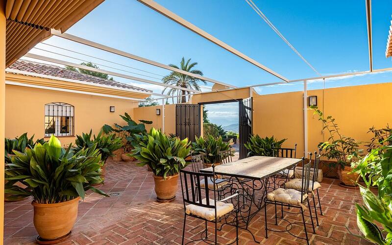 4 bedroom Country House for sale 4 bedroom Country House for sale