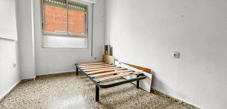 4 bedroom Apartment for sale