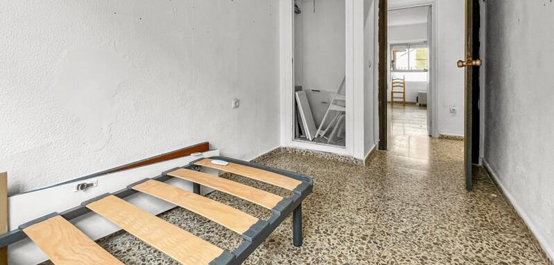 4 bedroom Apartment for sale