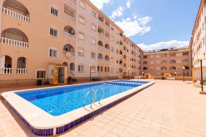 Lägenhet till salu i Torrevieja, Alicante