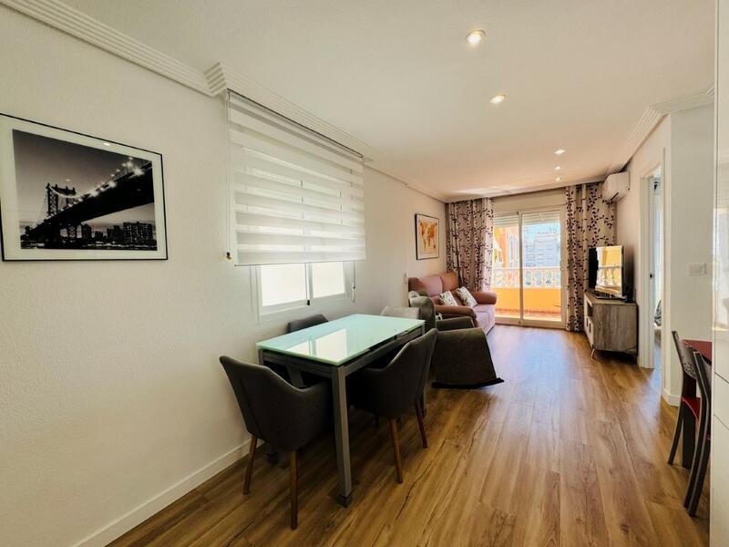 2 slaapkamer Appartement Te koop 2 slaapkamer Appartement Te koop