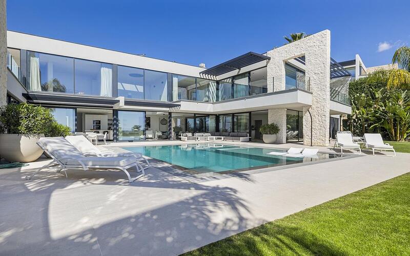 Villa til salgs i Benahavis, Málaga Villa til salgs i Benahavis, Málaga