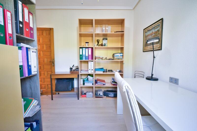 4 chambre Villa à vendre 4 chambre Villa à vendre
