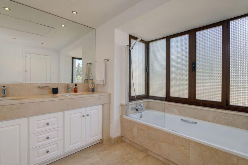 4 bedroom Villa for sale 4 bedroom Villa for sale