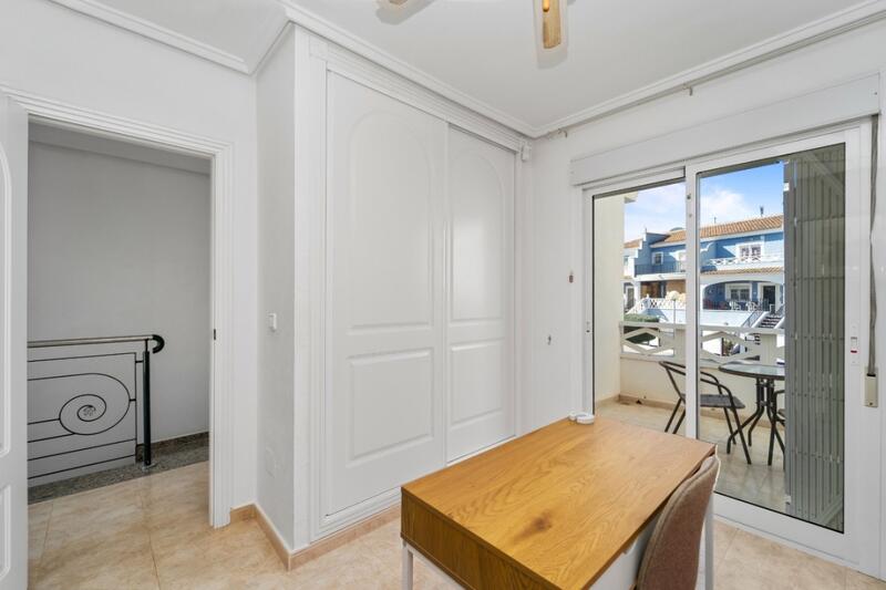 3 bedroom Townhouse for sale 3 bedroom Townhouse for sale