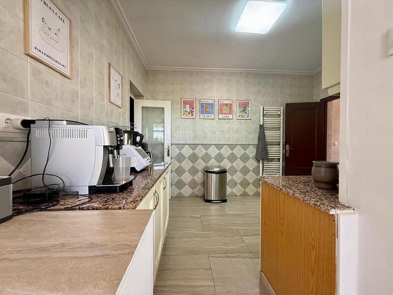 4 Cuarto Villa en venta