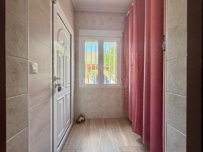 4 Cuarto Villa en venta