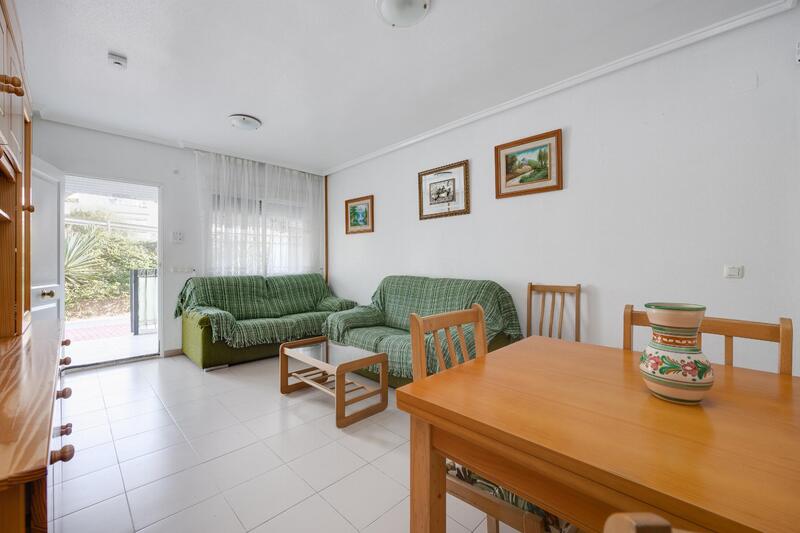 2 Cuarto Villa en venta
