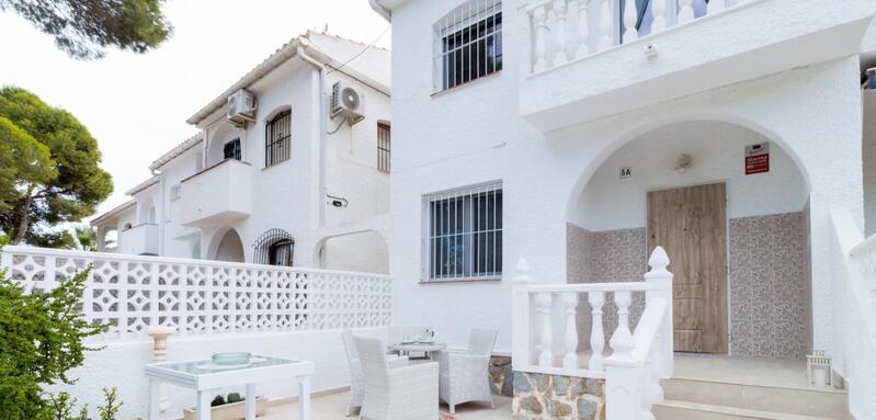 Townhouse for sale in Orihuela Costa, Alicante