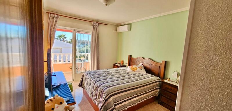 3 Schlafzimmer Stadthaus zu verkaufen