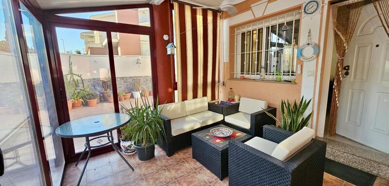 3 Schlafzimmer Stadthaus zu verkaufen